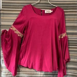 Blouse nice exelent condition